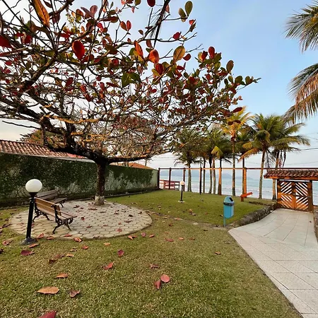 Pé na Areia Praia das Toninhas com Vista pro Mar-3